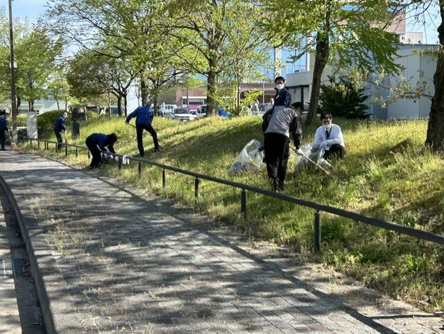 清掃している様子