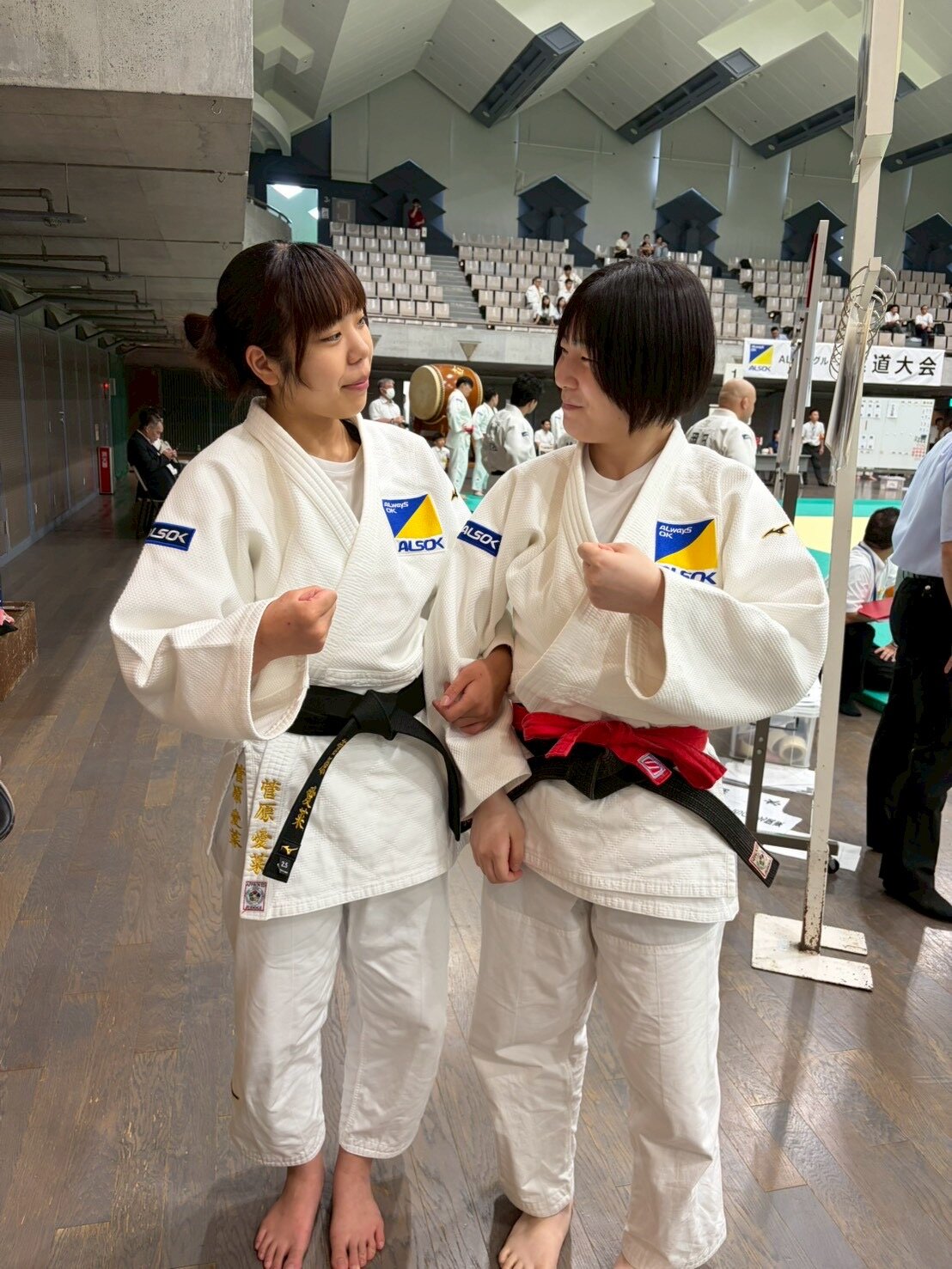 柔道女子2人