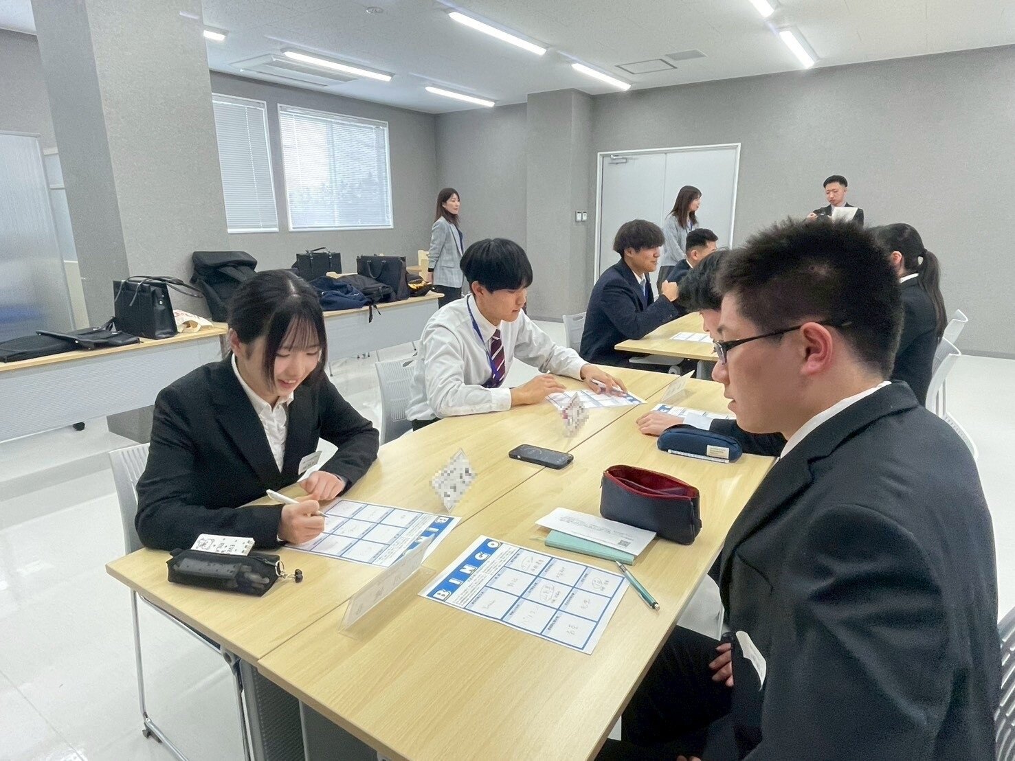 共通点BINGOをしている写真1