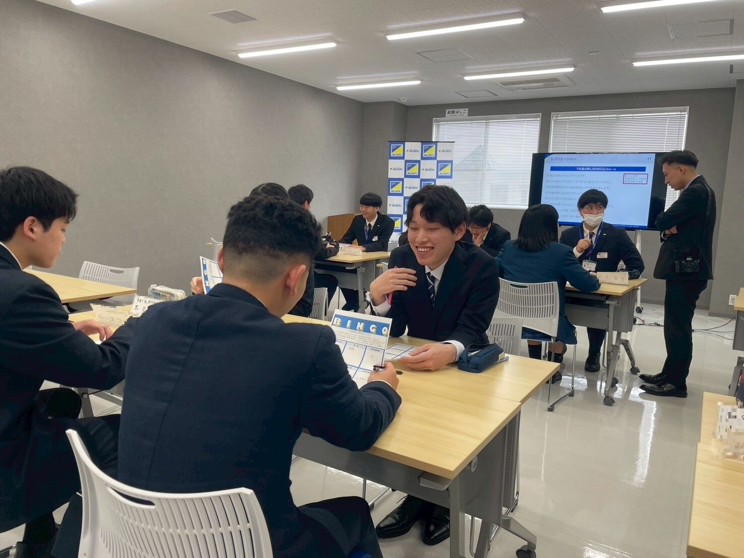 共通点BINGOをしている写真3